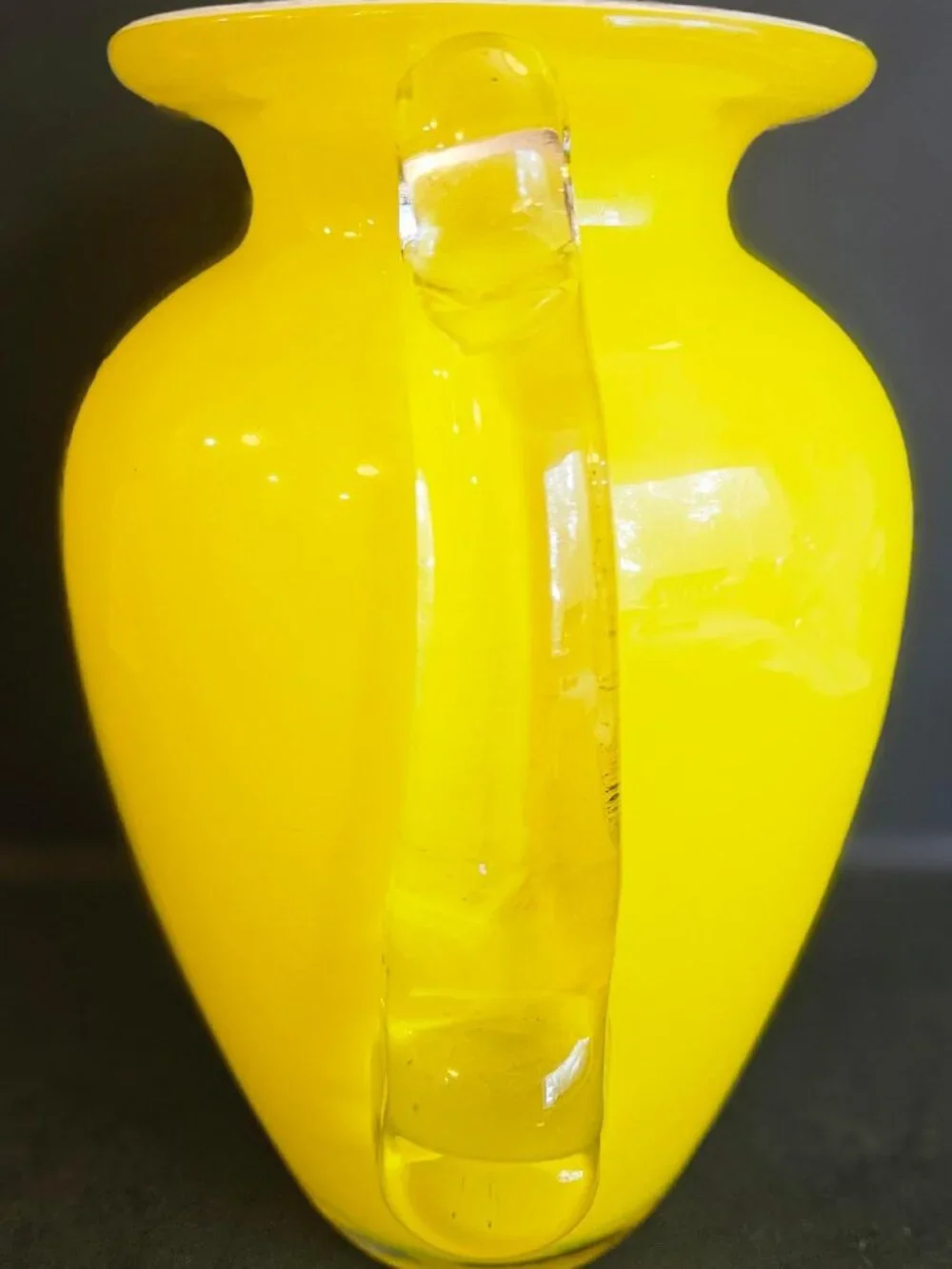 VTG lemon yellow hand blown art glass vase, clear glass handles, white interior